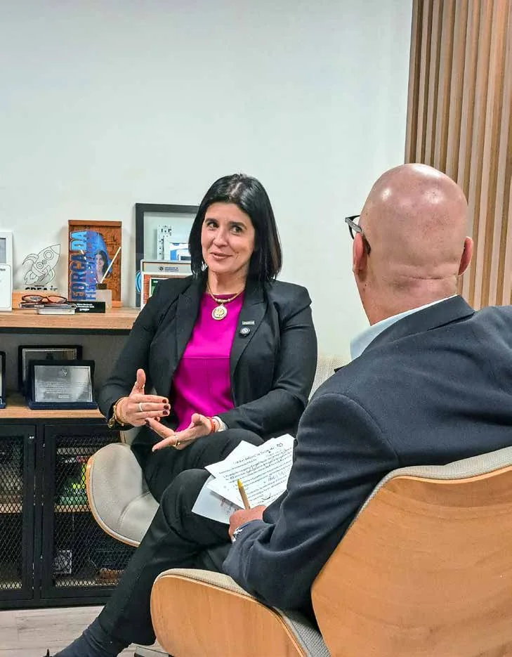 Nanci Walter em conversa na sede do CREA-RS