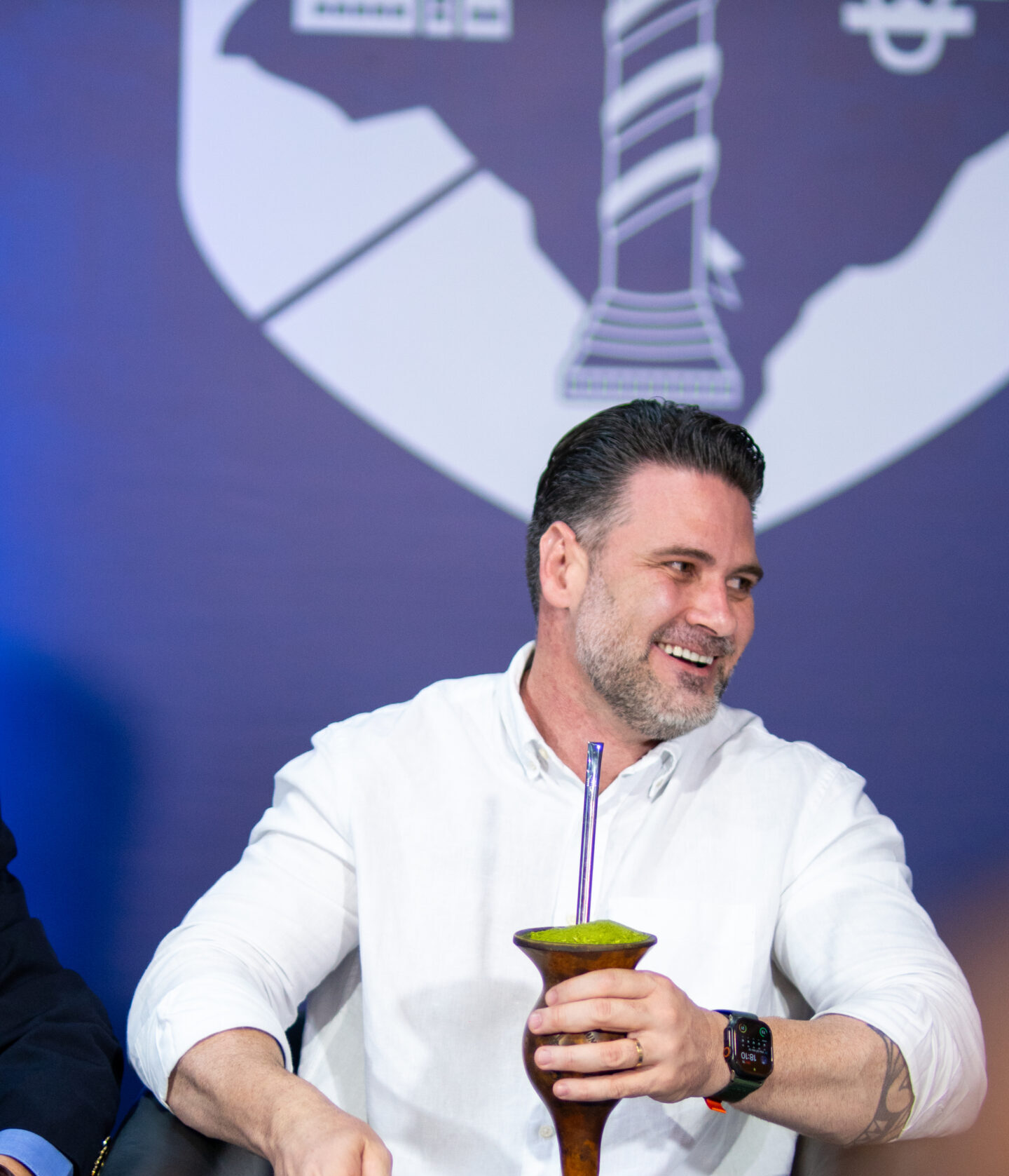 Felipe Costella, prefeito de Esteio